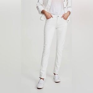 NWT Citizens of Humanity Racer Low Rise Skinny in Sea Salt